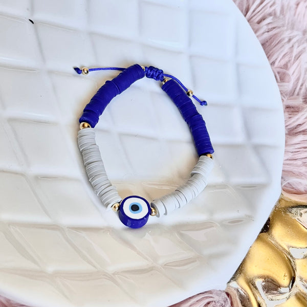 Pulsera fimo con ojo turco azul.